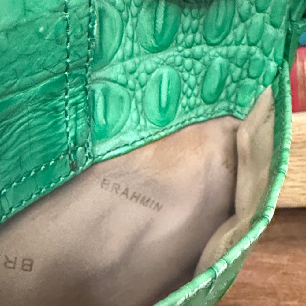 Brahmin Green Croc-Embossed Leather Crossbody Gold Turn lock - Picture 6 of 15